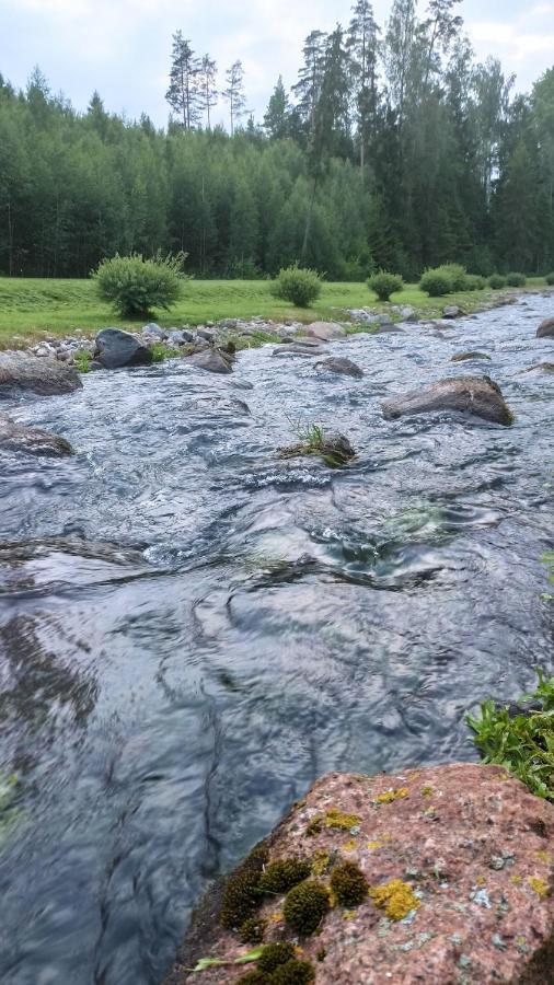 Orupohja Kaempingud Ja Telkimisala Hotel Põlva Buitenkant foto