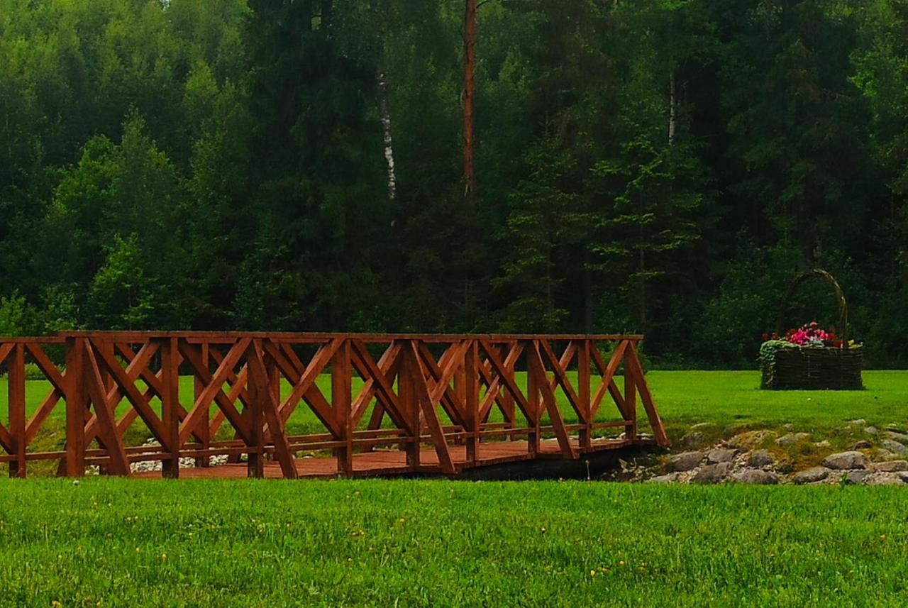 Orupohja Kaempingud Ja Telkimisala Hotel Põlva Buitenkant foto