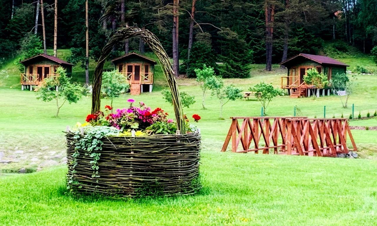 Orupohja Kaempingud Ja Telkimisala Hotel Põlva Buitenkant foto